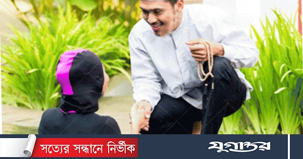 নারী কি মুসাফাহা ও কোলাকুলি করতে পারবেন?