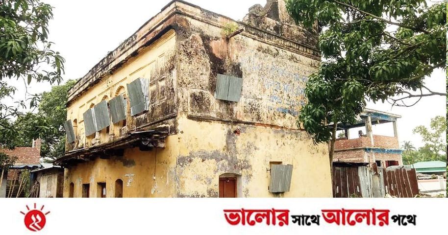 পুঠিয়ার ৩০০ বছরের প্রাচীন সেই সুড়ঙ্গ | প্রথম আলো