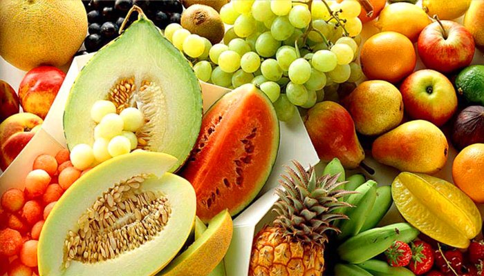 অতিরিক্ত ফল খাওয়াও আনতে পারে বিপদ - Bhorer Kagoj