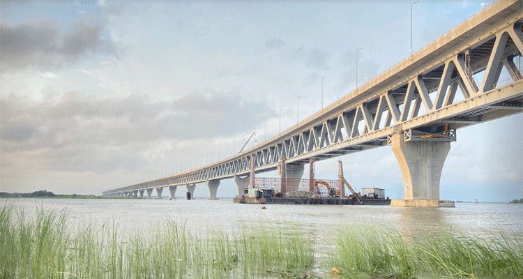 পদ্মা সেতুর জন্য জমি দিয়ে রাজকীয় সুবিধা | বাঙলা প্রতিদিন ২৪.কম