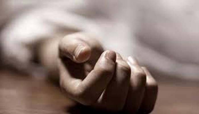 মেয়ের অন্তঃসত্ত্বা খবর শুনেই হার্ট অ্যাটাকে বাবার মৃত্যু | বাঙলা প্রতিদিন ২৪.কম