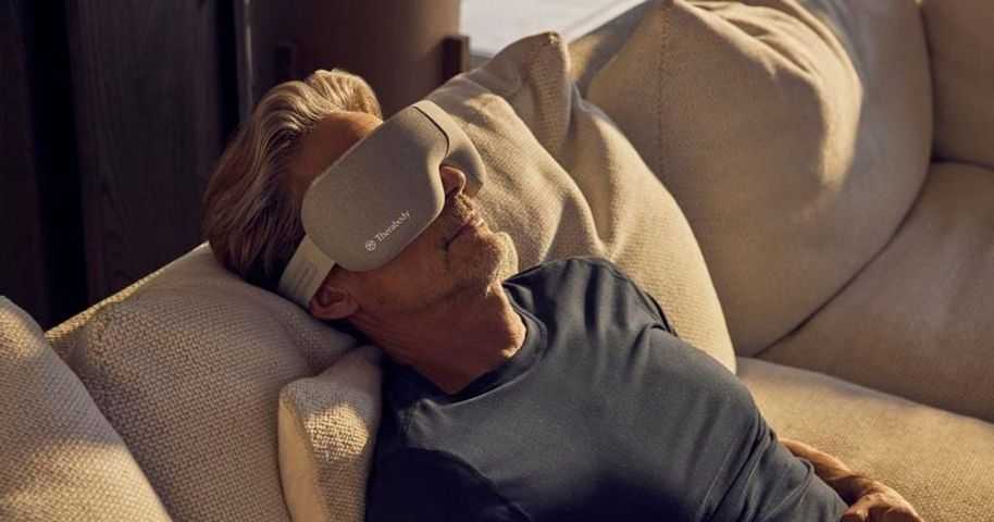 মনের চাপ ও উদ্বেগ কমাবে স্মার্ট গগলস | প্রথম আলো