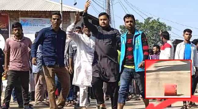 আ'লীগের মিছিলে ককটেল নিক্ষেপ, আহত চার - Nobokontho24