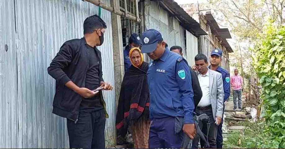 প্রতিবন্ধী মেয়েকে গলা কেটে হত্যা, মা আটক - Nobokontho24