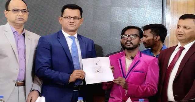 উপনির্বাচনে ‘একতারা’ মার্কা পেলেন হিরো আলম - Nobokontho24