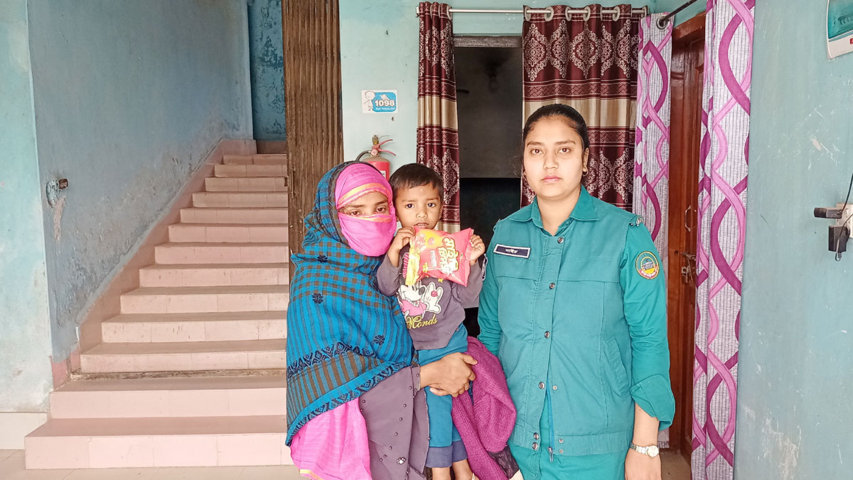 মায়ের অপরাধে কারাগারে দুই বছরের শিশু - Nobokontho24