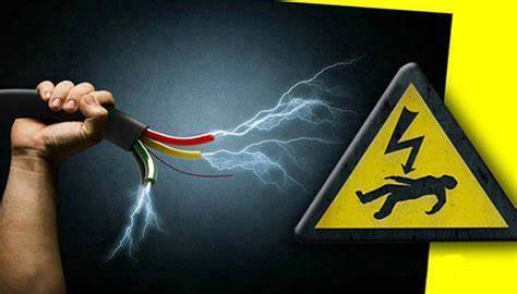 মঠবাড়িয়ায় বিদ্যুতায়িত হয়ে শ্রমিকের মৃত্যু - Nobokontho24