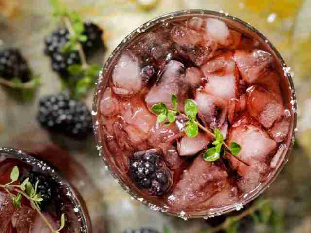 Blackberry Gin Cocktail Recipe: A Delicious Drink To Try