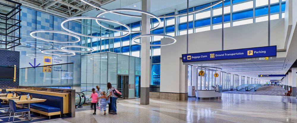 Spirit Airlines MSP Terminal - Minneapolis−Saint Paul Airport