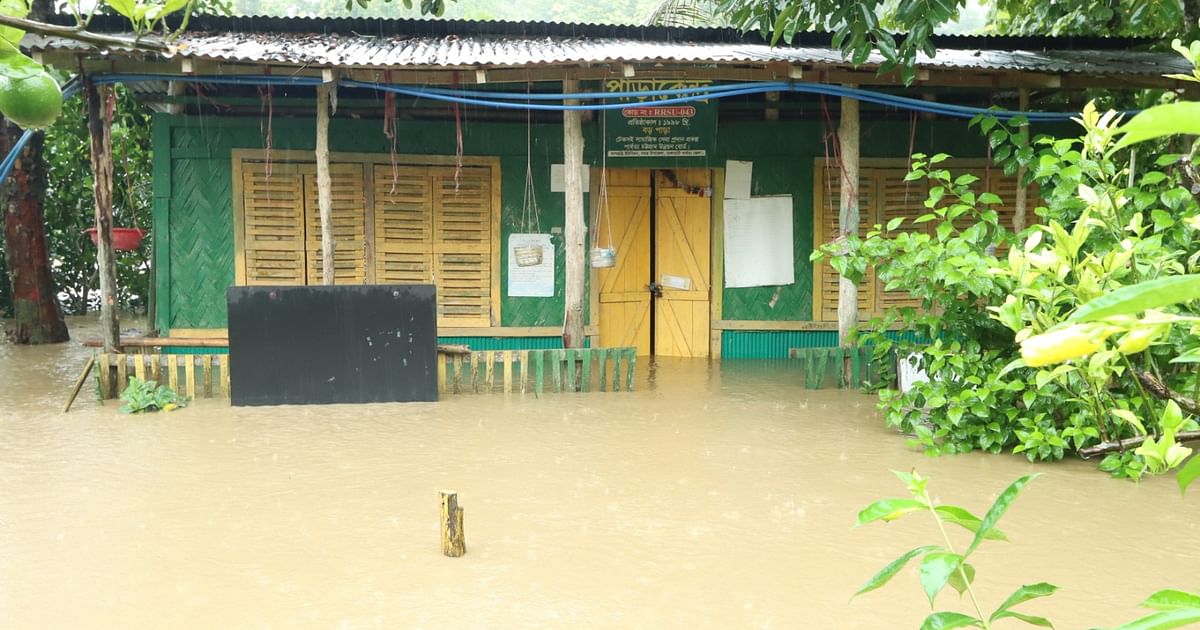 কুমিল্লা, ফেনী, খাগড়াছড়িসহ ৮ জেলায় বন্যার কারণ সম্পর্কে যা বলছেন আবহাওয়াবিদেরা  | প্রথম আলো