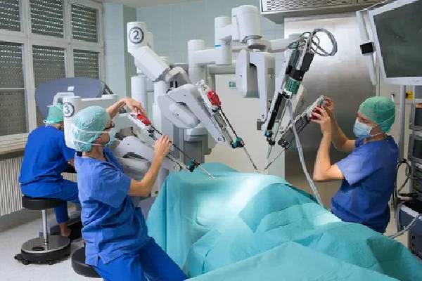 Robotic Bladder Surgery: An Advanced Approach to Urological Health - ATNews