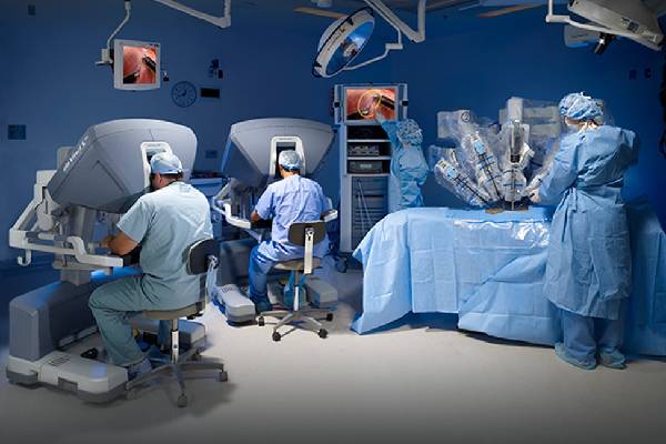 Robotic Kidney Surgery: A Comprehensive Overview - ViralSocialTrends