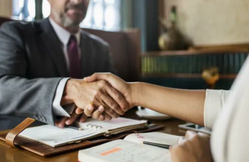 Attorney for Credit Card Lawsuit: Why You Need One and How to Choose the Right Lawyer