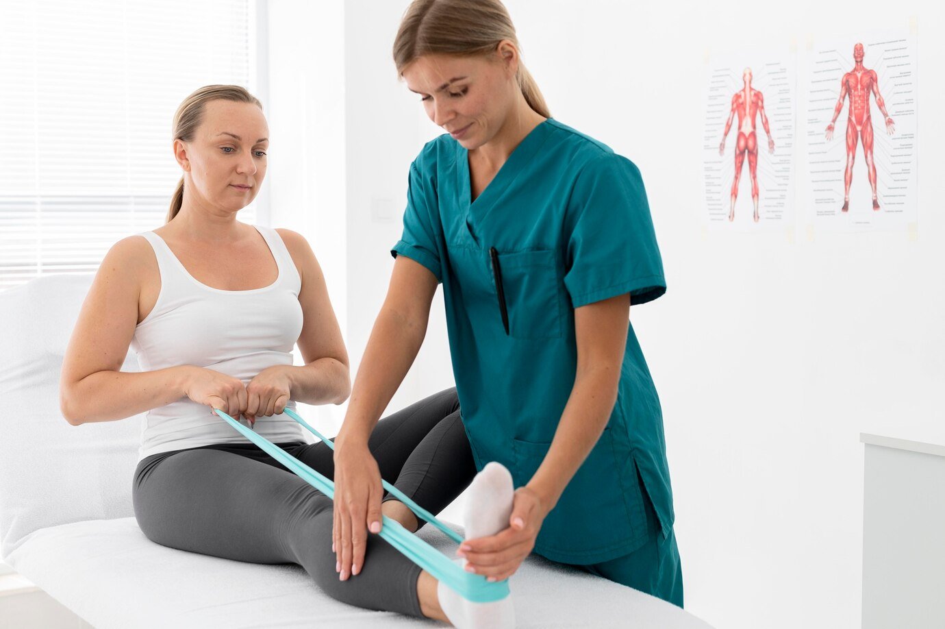 How a Female Physio Helps in Managing PCOS & Menstrual Pain?