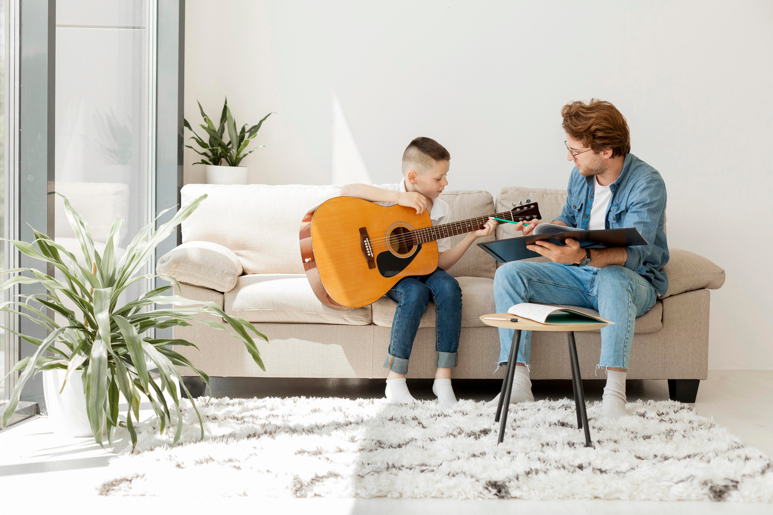 Guitar Lessons in Watford | Best Guitar Instructor Near You