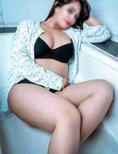Roohi Roy