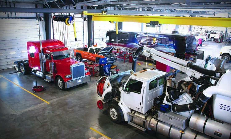 How Can a Truck Repair Shop Prepare Your Truck for Long-Haul Trips? - London Connected